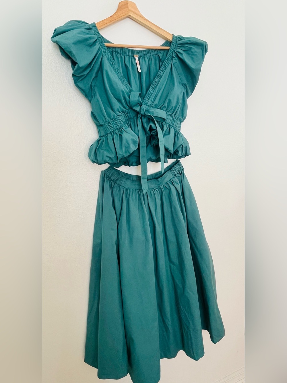 Free People Bring the bubble top & Lowen Midi Skirt Set